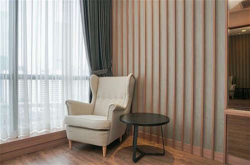 Foto 6 - Luxurious 2BR at Sudirman Suites Apartment