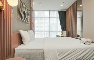 Foto 3 - Luxurious 2BR at Sudirman Suites Apartment