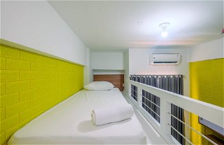 Foto 3 - Cozy Studio with Bunk Bed at Dave Apartment near UI
