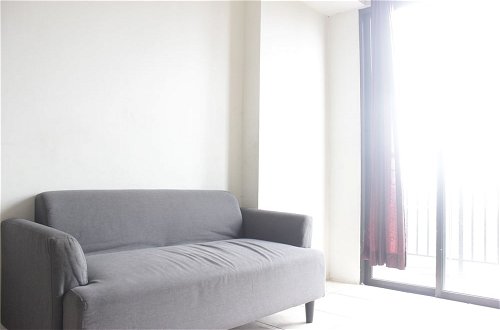 Photo 10 - Comfy 2Br Apartment At Tamansari Panoramic