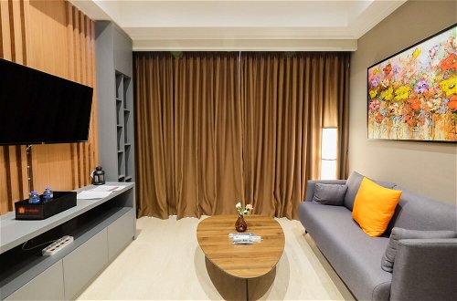 Foto 6 - Comfortable and Modern 2BR Menteng Park Apartment