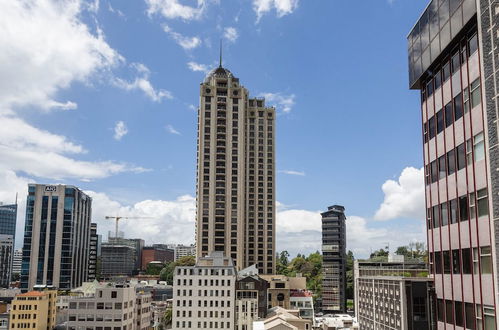 Photo 11 - Spacious Apartment in Auckland Central