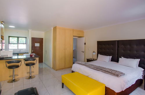 Photo 10 - Sandton Times Square Serviced Apartments