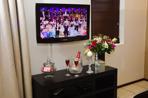 Photo 5 - Sandton Times Square Serviced Apartments