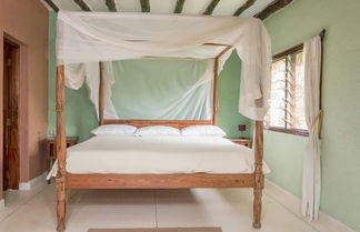 Photo 2 - Sleeping Baobab