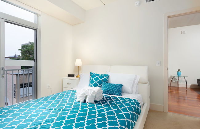 Pet Friendly 2 Bedroom And Apartment Near Rittenhouse Apts by RedAwning - Foto 2