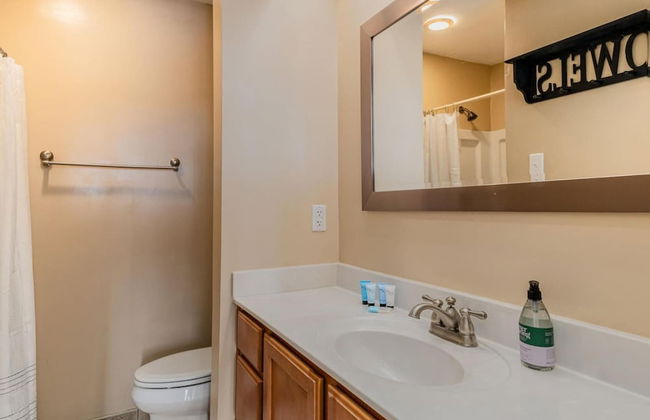 Neptune s Nook 5 min From Oceanfront w Pool - Foto 16