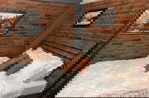 Foto 2 - Cozy Bricks Apartments