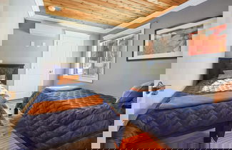 Photo 2 - Alpine Chalet Nature Lovers Rejoice! Chic 4 BDR
