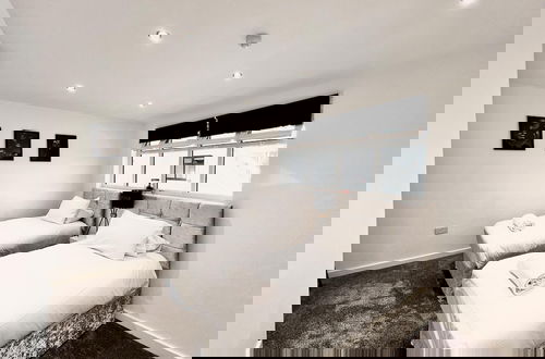 Foto 6 - Captivating 2-bed Apartment in Liverpool