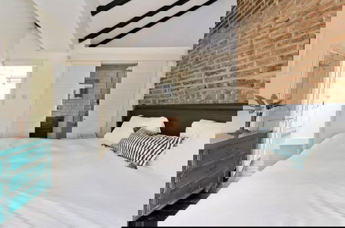 Foto 18 - Long Stay Discounts- 1 Bed Bohemian Loft Style Apt