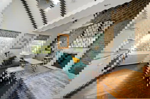 Foto 10 - Long Stay Discounts- 1 Bed Bohemian Loft Style Apt