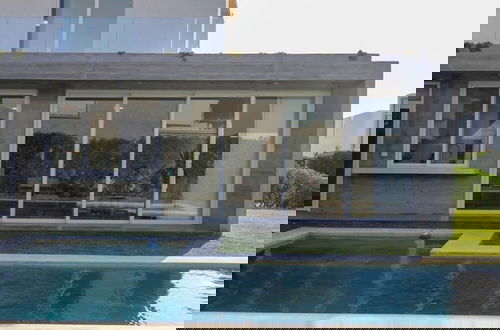 Photo 40 - w Modern 4BR Villa With Private Pool in Paracas
