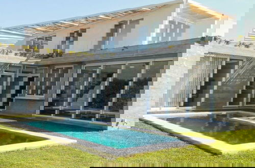 Photo 39 - w Modern 4BR Villa With Private Pool in Paracas