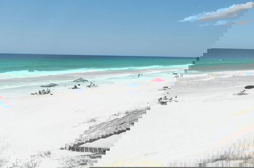 Foto 20 - 5 Minutes to Beach - Next Door to Seaside - Fully Remodeled Home
