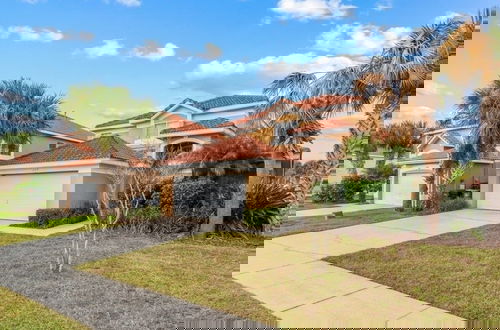 Foto 26 - Family Ready In Gated Community Near Attractions 5 Bedroom Villa by RedAwning