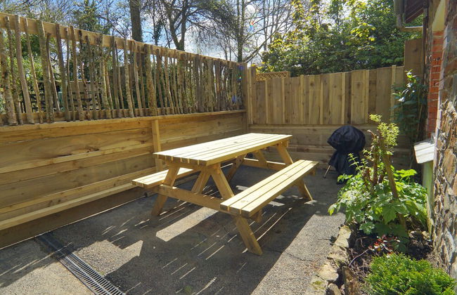 3-bed Cottage - Sleeps 5, Riverside, Hot Tub, Pets - Foto 30
