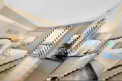 Foto 6 - Surfside Resort #505