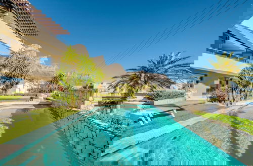 Foto 1 - Multi-level Family Villa w Private Pool Views Lions Crest