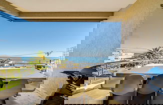 Foto 2 - Multi-level Family Villa w Private Pool Views Lions Crest