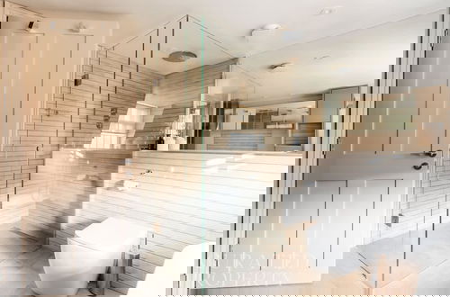 Foto 45 - Modern Stylish Central Bath Apartment
