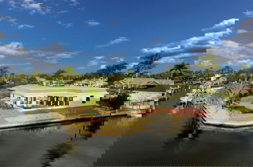 Photo 2 - Experience of a Lifetime - Waterfront Living