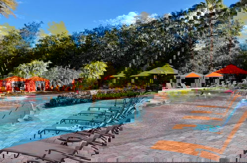 Foto 2 - Grand 3BR Luxury Condo Resort Style Near Disney