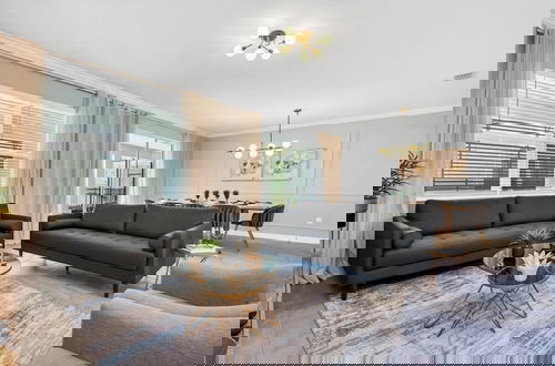 Foto 8 - Luxury Incredible Themed Home Best Vacation