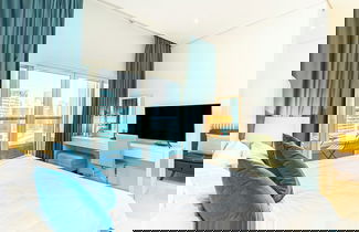 Photo 1 - SuperHost - Chic Studio on the 16th Floor in Business Bay