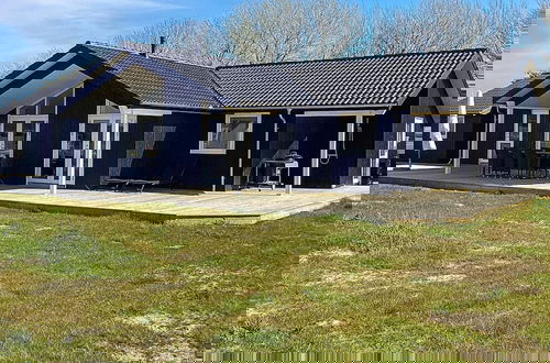 Foto 1 - 10 Person Holiday Home in Idestrup