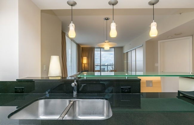2 Br Luxury Suite In Marenas Beach Resort 2 Bedroom Condo by RedAwning - Foto 8