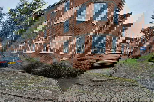 Photo 33 - Impeccable 2-bed Apartment in Newcastle Upon Tyne