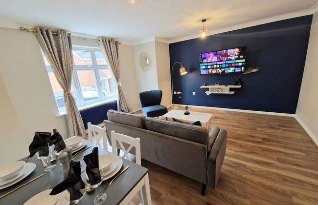 Impeccable 2-bed Apartment in Newcastle Upon Tyne - Foto 1