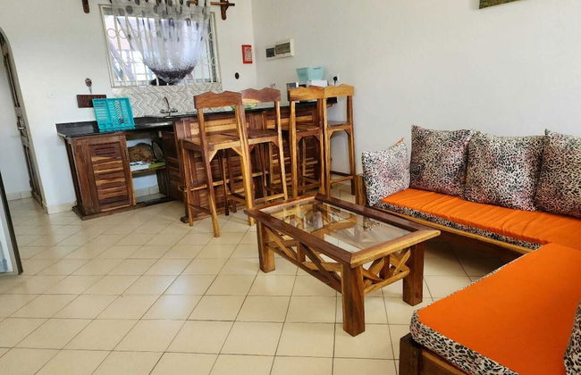 Lux Suites Diani Airstrip Villas - Foto 5