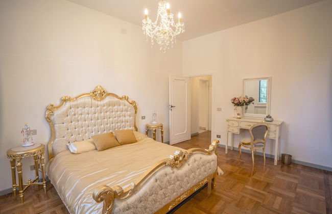 Majestic Villa in Hills of Florence with Gardens Gym Jacuzzi and Sauna - Foto 4