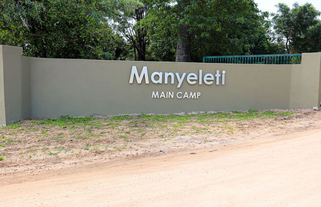 Self Catering Chalets - Manyeleti - Foto 28