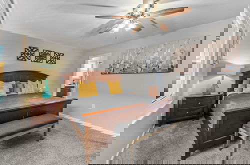 Photo 8 - Rotties' 2 Bedroom Home by RedAwning