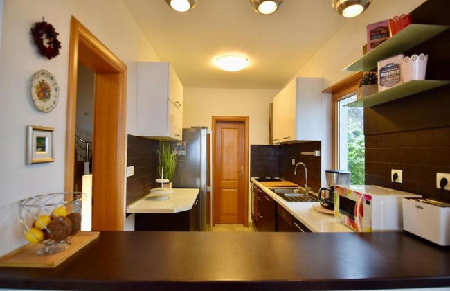 Villa Wolkenhawk - Five Bedroom Villa With Indoor Swimming Pool - Photo 11