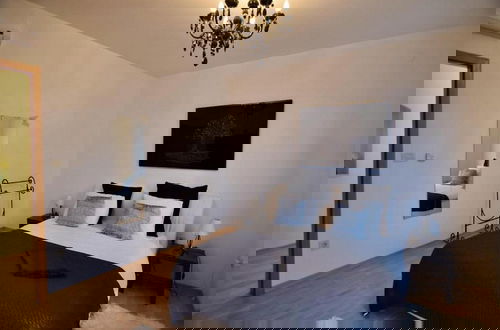 Foto 5 - Villa Wolkenhawk - Five Bedroom Villa With Indoor Swimming Pool