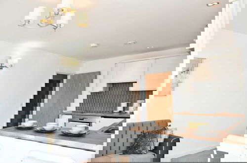 Foto 6 - Sleeps 4 - Private Balcony - Wheelchair Accessible