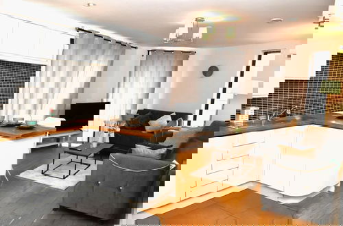 Foto 7 - Sleeps 4 - Private Balcony - Wheelchair Accessible