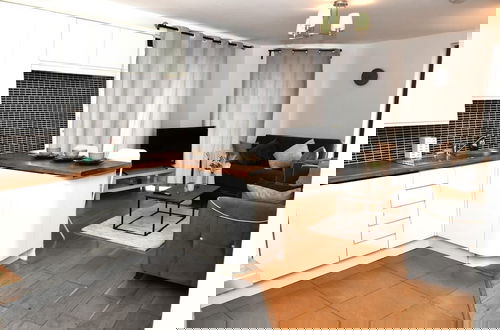 Foto 4 - Sleeps 4 - Private Balcony - Wheelchair Accessible