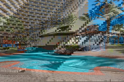 Foto 24 - Amazing Gulf Views! Spa, Pool, Tiki Bar and More!