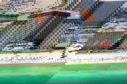 Foto 52 - Amazing Gulf Views! Spa, Pool, Tiki Bar and More!