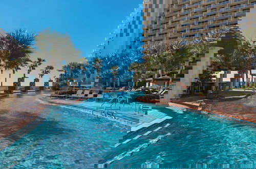 Foto 28 - Amazing Gulf Views! Spa, Pool, Tiki Bar and More!