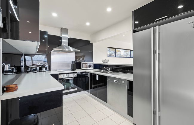 Tranquil Tranmere- City Views- 3 Bedroom - Foto 15