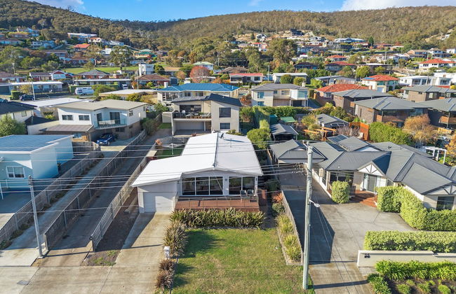 Tranquil Tranmere- City Views- 3 Bedroom - Foto 43