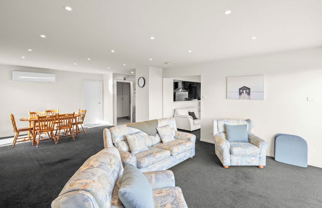 Tranquil Tranmere- City Views- 3 Bedroom - Foto 18