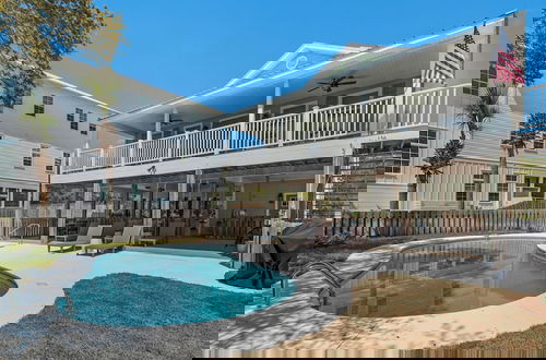 Foto 30 - Private Pool in Grayton Beach; 3 Minutes to Beach & Sleeps 14
