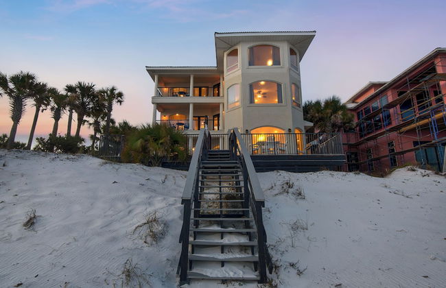 Stunning Views! 9BR Gulf Front Home, Pool, Elevator, Pool Table - Foto 40